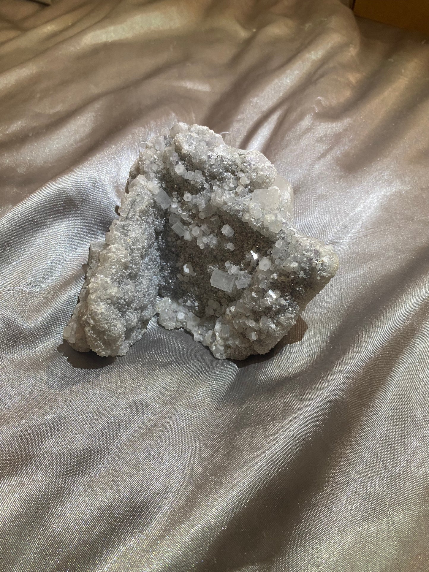 Appophylite sur calcite